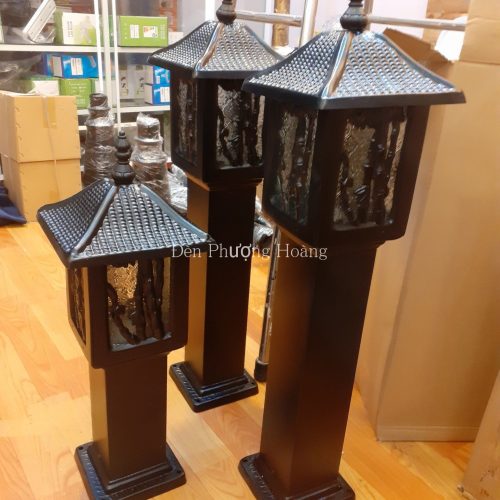 Đèn trụ sân vườn trang trí