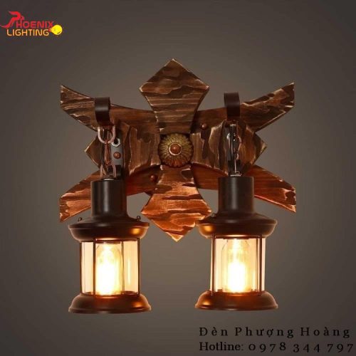 Đèn tường gỗ decor phong cách Châu Âu trung đại